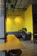 Stylish Private Room City Views & Prime Location