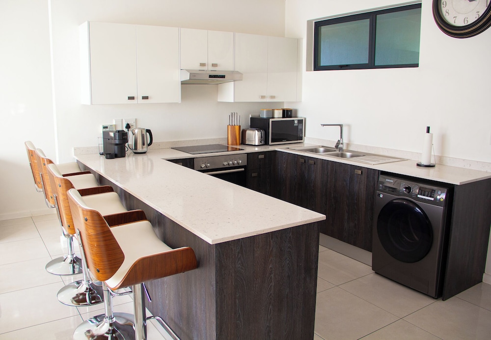 2BR-2BA - Rivonia Residence 1