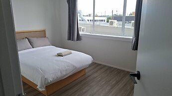 2 Double 5 Single 2 Sofa Beds Suite 1