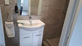 2 Double 5 Single 2 Sofa Beds Suite 1