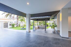 Villa Waree minutes to City and Beach