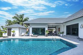 Villa Waree minutes to City and Beach