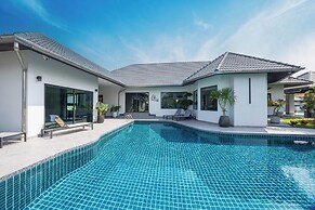 Villa Waree minutes to City and Beach
