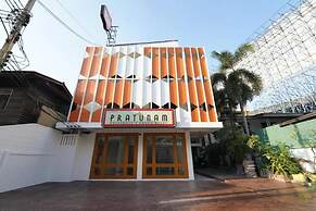 Happy Live Quest Hotel