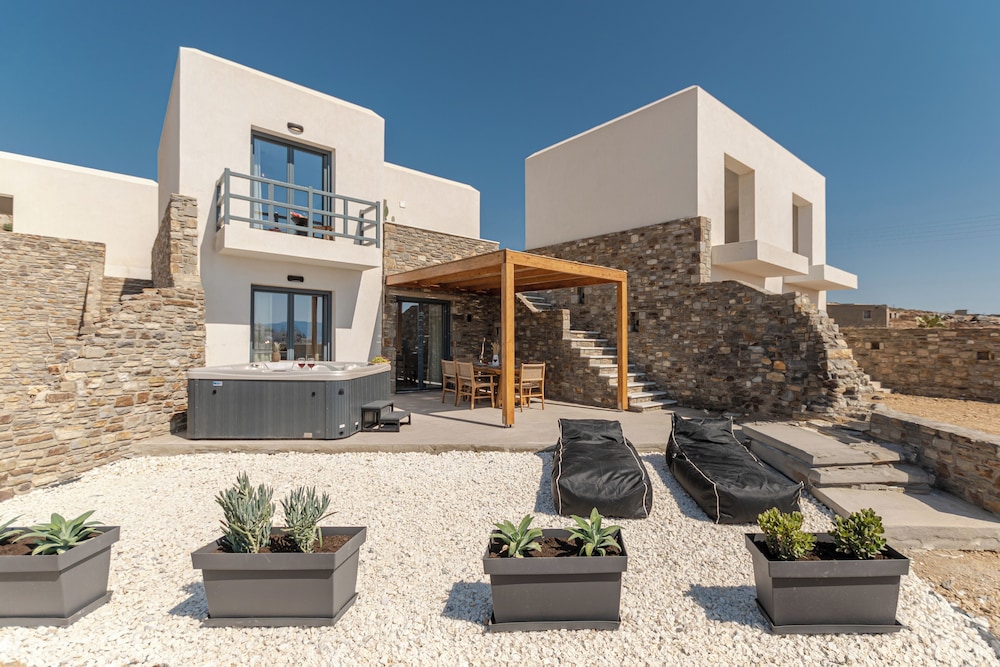 Coastal Retreat Naxos
