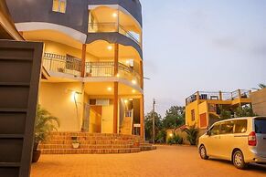 Noaz Hotel