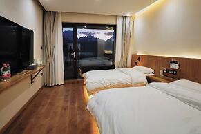 Wake UP IN SNOW MOUNTAIN