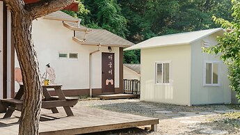 Gapyeong Iris Pension