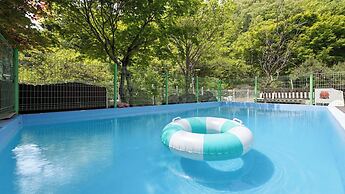 Gapyeong Iris Pension