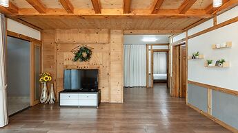 Gapyeong Iris Pension