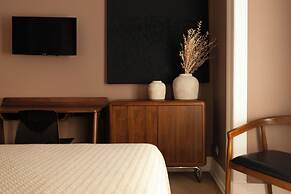 Cheese & Wine Suites