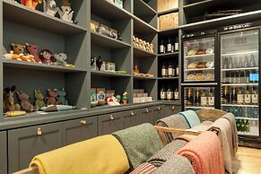Cheese & Wine Suites