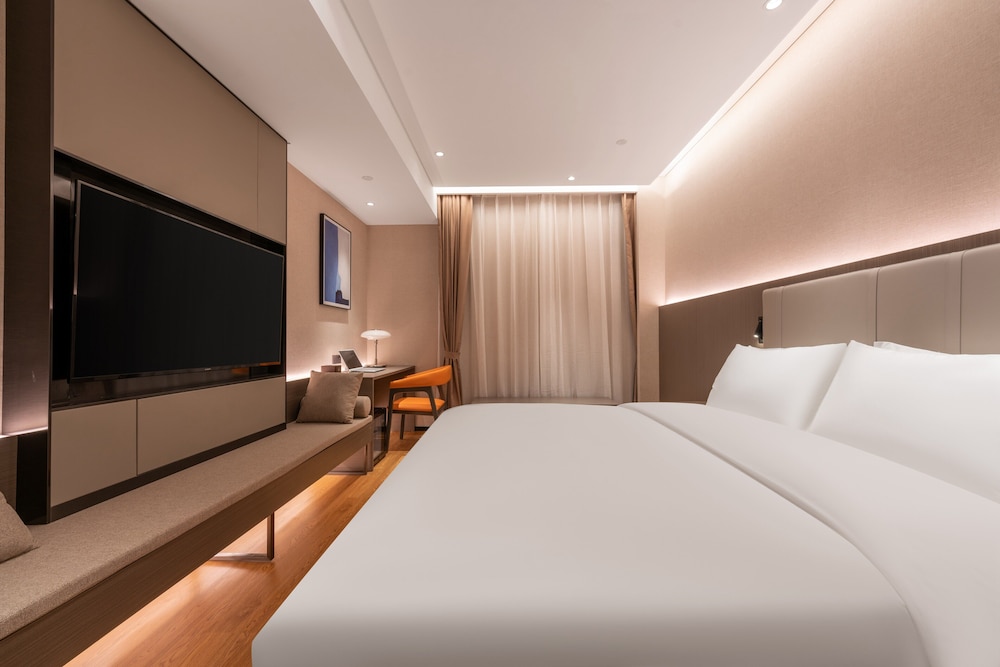 World Hotel Shilaoren Beach NECC Branch