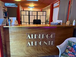Al Ponte Hotel
