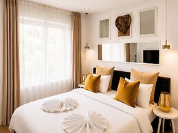 Metropole Apartments Romana Square