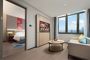 Echeng Hotel