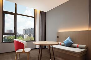 Echeng Hotel