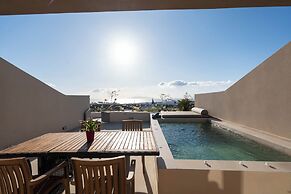 Illusion Suites