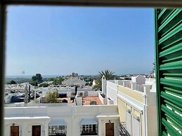 Marbella - House - Sleeps 4 - Pool - Sea View