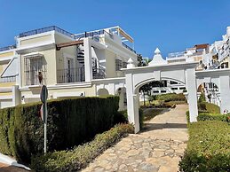 Marbella - House - Sleeps 4 - Pool - Sea View