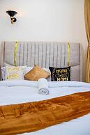 Luxore Apartments