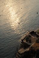 Les Roches Brunes