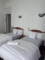 Hostal Alonso No Limit Madrid