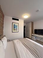 HOTEL TREVA