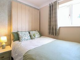 6 Barleycroft