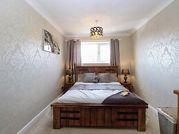 6 Barleycroft