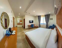 Express City Hotel
