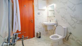 Express City Hotel