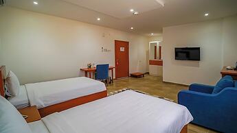 Express City Hotel