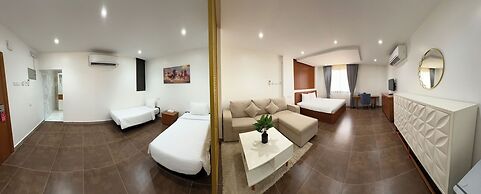 Express City Hotel