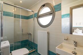 Blue Oyster Beach Villas