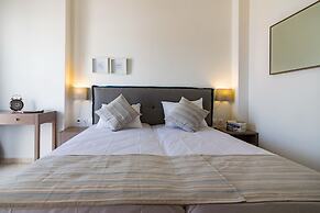 Blue Oyster Beach Villas