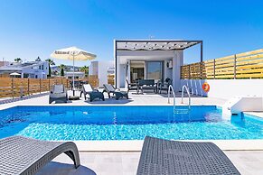Blue Oyster Beach Villas