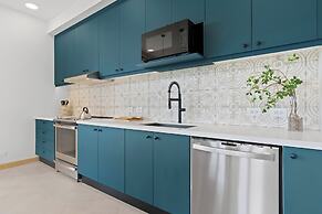 Sophisticated Modern Home w/ Ocean Views, Gorgeous Master Suites & Pri
