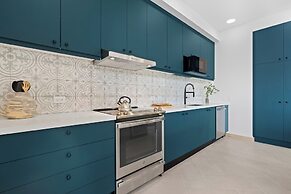 Sophisticated Modern Home w/ Ocean Views, Gorgeous Master Suites & Pri