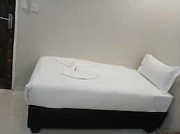 Sewelo Inn
