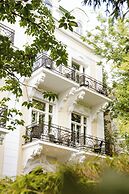 hideauts hotels Villa R