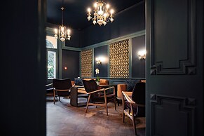 hideauts hotels Villa R