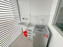 Exclusive Ocean View (1404)