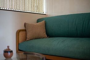 Guest INN Home - Elements Suites