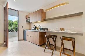 Guest INN Home - Elements Suites