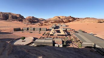 Room-wadi RUM Guide, Camp & Tour