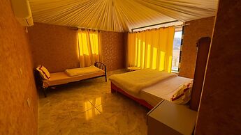 Room-wadi RUM Guide, Camp & Tour