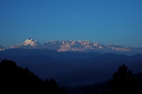 Spellmount - Himalayan View Infinity Pool Resort In Kausani