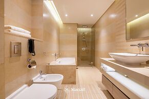 Manzil 3BR with pool near Dubai Frame
