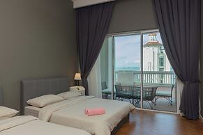Straits Quay Waterside Suites